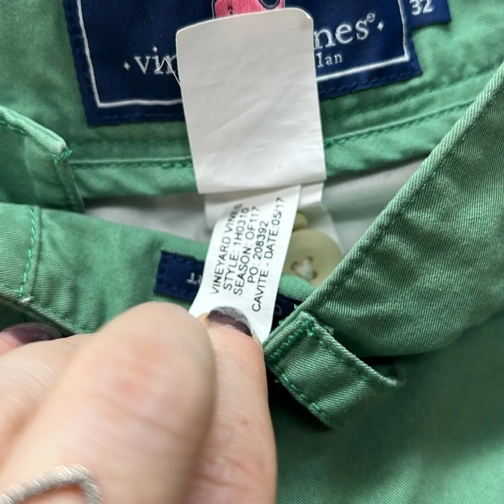 Vineyard Vines Cotton Twill Performance Stretch Shorts